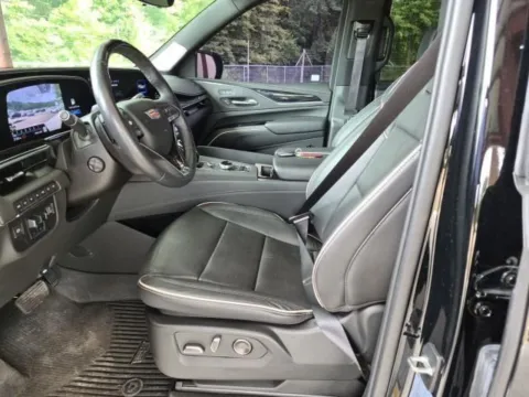 More photos of 2024 Cadillac Escalade Sport at Indy Auto Man - Westfield, IN