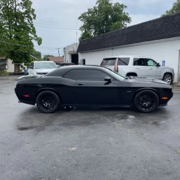 More photos of 2018 Dodge Challenger R/T at Indy Auto Man - Westfield, IN