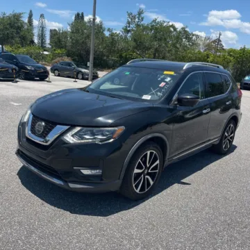 Another view of 2018 Nissan Rogue SL for sale in Westfield, IN at Indy Auto Man - Westfield