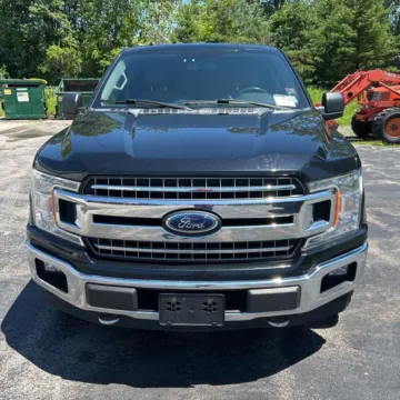 Photos of 2018 Ford F-150 XLT for sale in Westfield, IN at Indy Auto Man - Westfield