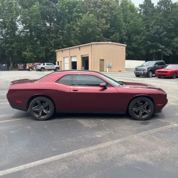 More photos of 2018 Dodge Challenger R/T at Indy Auto Man - Westfield, IN