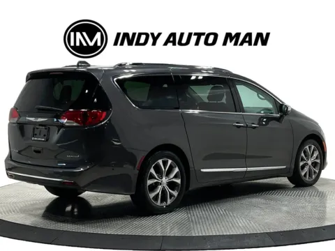 More photos of 2019 Chrysler Pacifica Limited at Indy Auto Man - Westfield, IN