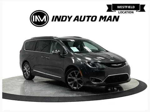 Unknown 2019 Chrysler Pacifica Limited for sale in Westfield, IN