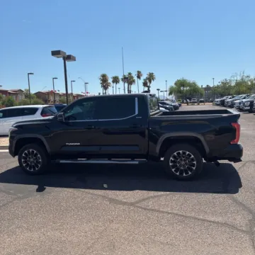 More photos of 2023 Toyota Tundra Limited at Indy Auto Man - Westfield, IN