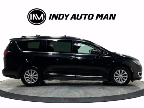 Another view of 2019 Chrysler Pacifica Touring L for sale in Westfield, IN at Indy Auto Man - Westfield