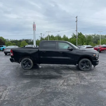 More photos of 2019 Ram 1500 Big Horn/Lone Star at Indy Auto Man - Westfield, IN
