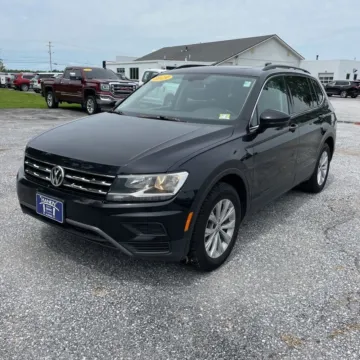 Another view of 2019 Volkswagen Tiguan 2.0T SE 4Motion for sale in Westfield, IN at Indy Auto Man - Westfield