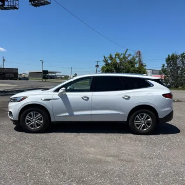 More photos of 2018 Buick Enclave Essence at Indy Auto Man - Westfield, IN