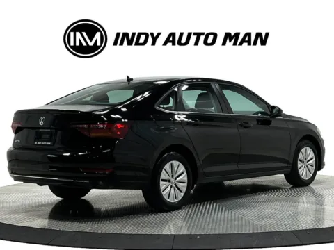 More photos of 2019 Volkswagen Jetta 1.4T SE at Indy Auto Man - Westfield, IN