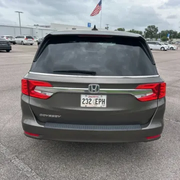 More photos of 2018 Honda Odyssey EX-L at Indy Auto Man - Westfield, IN