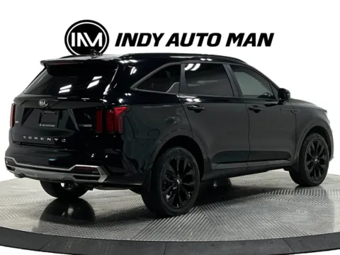 More photos of 2021 Kia Sorento SX at Indy Auto Man - Westfield, IN