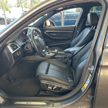 More photos of 2018 BMW 3 Series 330e iPerformance at Indy Auto Man - Westfield, IN