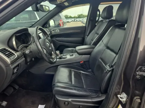 More photos of 2018 Jeep Grand Cherokee Limited at Indy Auto Man - Westfield, IN