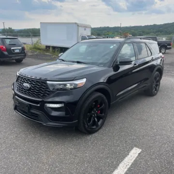 Photos of 2021 Ford Explorer ST for sale in Westfield, IN at Indy Auto Man - Westfield