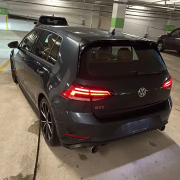 More photos of 2021 Volkswagen Golf GTI Autobahn at Indy Auto Man - Westfield, IN