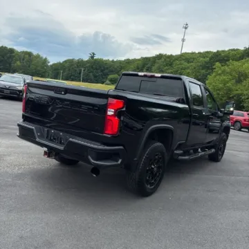 Another view of 2021 Chevrolet Silverado 2500HD LTZ for sale in Westfield, IN at Indy Auto Man - Westfield