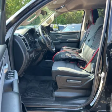 More photos of 2019 Ram 1500 Big Horn/Lone Star at Indy Auto Man - Westfield, IN