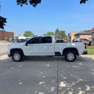 More photos of 2023 Chevrolet Silverado 2500HD LT at Indy Auto Man - Westfield, IN
