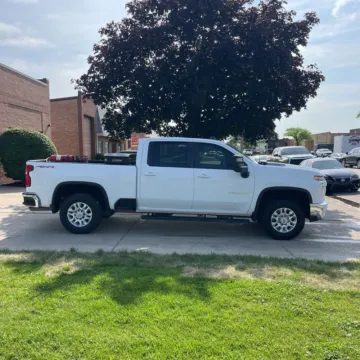 Another view of 2023 Chevrolet Silverado 2500HD LT for sale in Westfield, IN at Indy Auto Man - Westfield