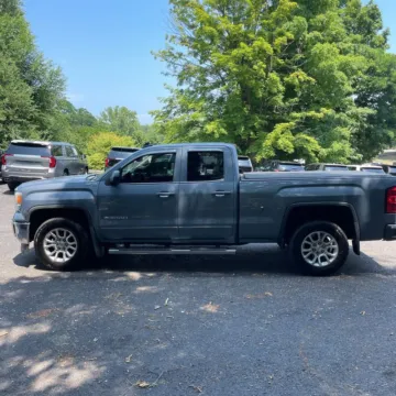 More photos of 2015 GMC Sierra 1500 SLE at Indy Auto Man - Westfield, IN