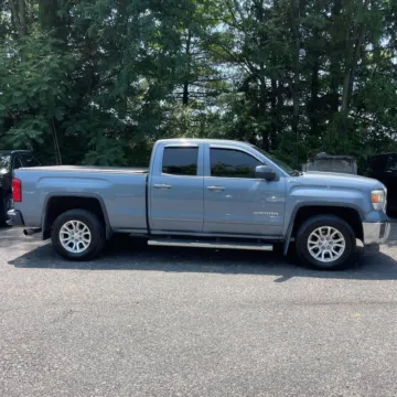 More photos of 2015 GMC Sierra 1500 SLE at Indy Auto Man - Westfield, IN