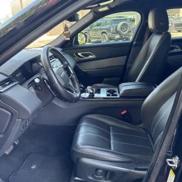 More photos of 2021 Land Rover Range Rover Velar P250 R-Dynamic S at Indy Auto Man - Westfield, IN