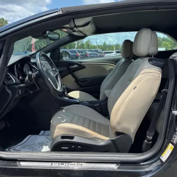 More photos of 2016 Buick Cascada Premium at Indy Auto Man - Westfield, IN