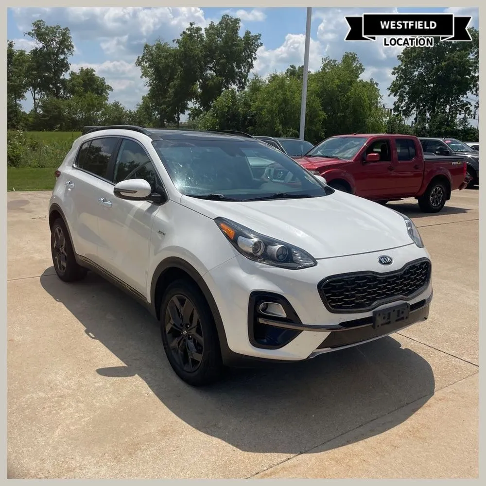 White 2020 Kia Sportage S for sale in Westfield, IN