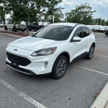 Photos of 2021 Ford Escape Hybrid SEL for sale in Westfield, IN at Indy Auto Man - Westfield