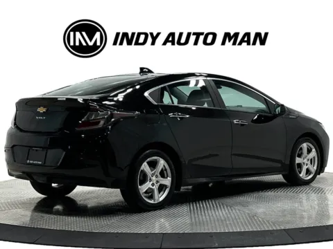 More photos of 2018 Chevrolet Volt LT at Indy Auto Man - Westfield, IN