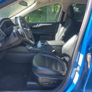 More photos of 2020 Ford Escape SEL at Indy Auto Man - Westfield, IN