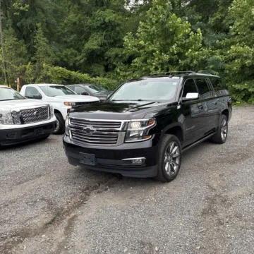 Photos of 2018 Chevrolet Suburban Premier for sale in Westfield, IN at Indy Auto Man - Westfield