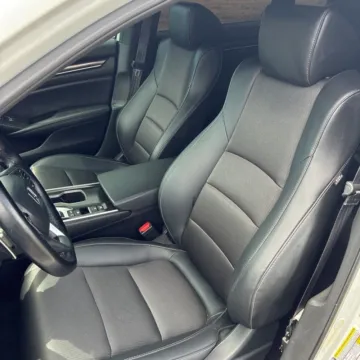 More photos of 2022 Honda Accord Hybrid Sport at Indy Auto Man - Westfield, IN