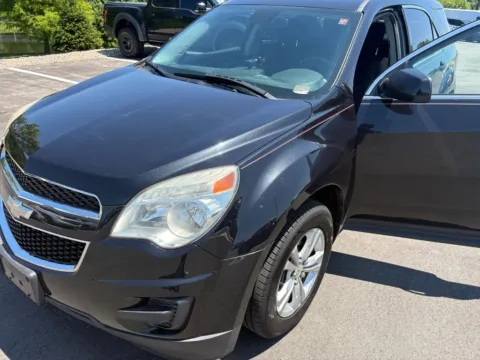 Photos of 2015 Chevrolet Equinox LT 1LT for sale in Westfield, IN at Indy Auto Man - Westfield