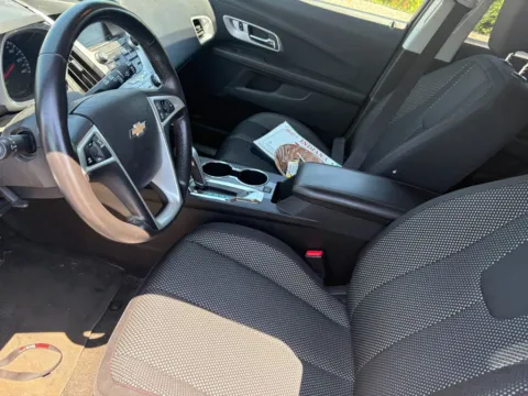 More photos of 2015 Chevrolet Equinox LT 1LT at Indy Auto Man - Westfield, IN