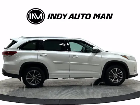 Another view of 2018 Toyota Highlander XLE for sale in Westfield, IN at Indy Auto Man - Westfield