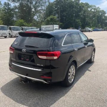 Another view of 2016 Kia Sorento SX Limited for sale in Westfield, IN at Indy Auto Man - Westfield