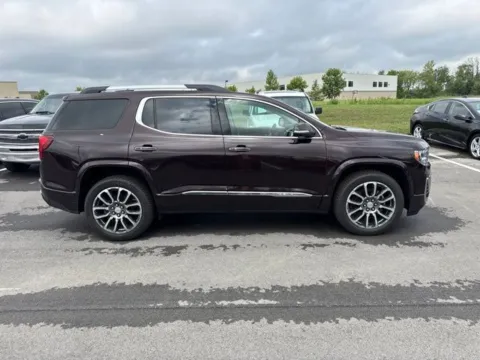 More photos of 2020 GMC Acadia Denali at Indy Auto Man - Westfield, IN