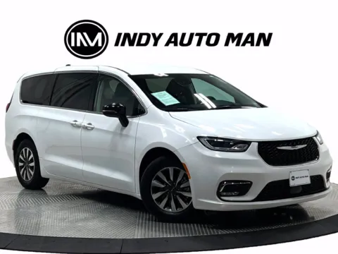 Photos of 2024 Chrysler Pacifica Hybrid Select for sale in Westfield, IN at Indy Auto Man - Westfield
