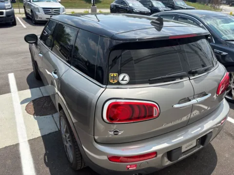 More photos of 2018 MINI Cooper Clubman at Indy Auto Man - Westfield, IN