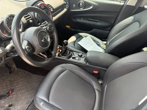 More photos of 2018 MINI Cooper Clubman at Indy Auto Man - Westfield, IN