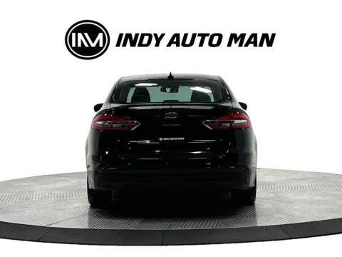 More photos of 2019 Ford Fusion Hybrid Titanium at Indy Auto Man - Westfield, IN