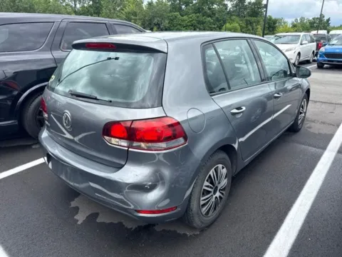 More photos of 2013 Volkswagen Golf 2.5L at Indy Auto Man - Westfield, IN