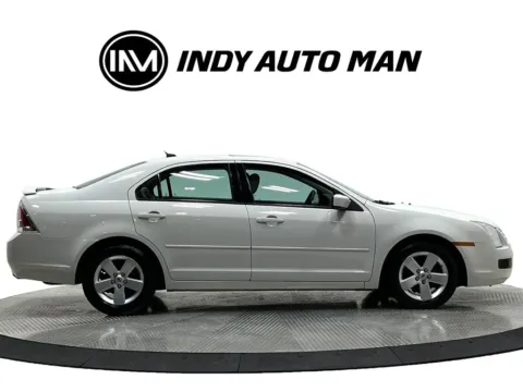 Another view of 2009 Ford Fusion SE for sale in Westfield, IN at Indy Auto Man - Westfield