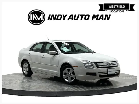 White 2009 Ford Fusion SE for sale in Westfield, IN