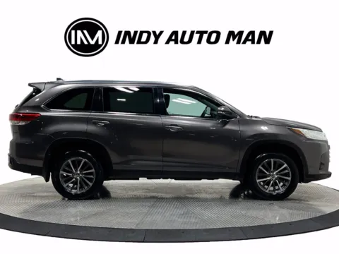 Another view of 2019 Toyota Highlander XLE for sale in Westfield, IN at Indy Auto Man - Westfield