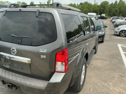 Another view of 2008 Nissan Pathfinder SE for sale in Westfield, IN at Indy Auto Man - Westfield