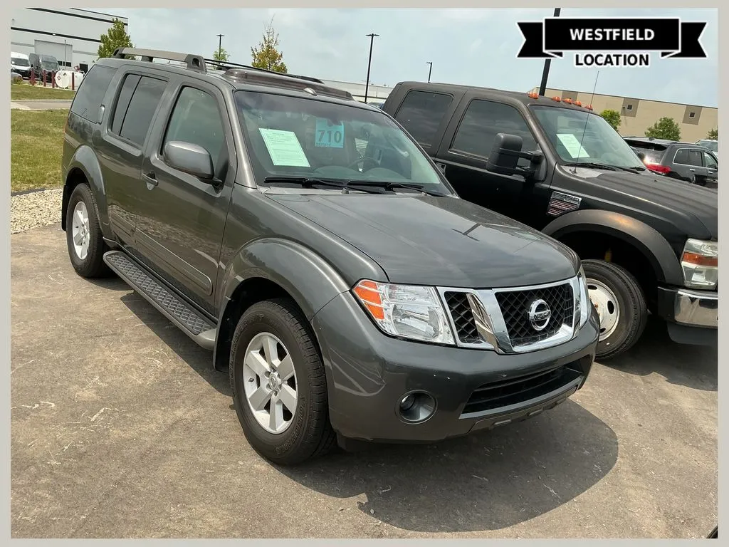 2008 Nissan Pathfinder SE