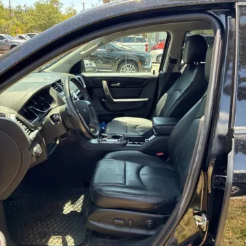 More photos of 2017 GMC Acadia Limited at Indy Auto Man - Westfield, IN