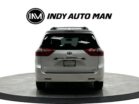 More photos of 2017 Toyota Sienna Limited Premium 7 Passenger at Indy Auto Man - Westfield, IN